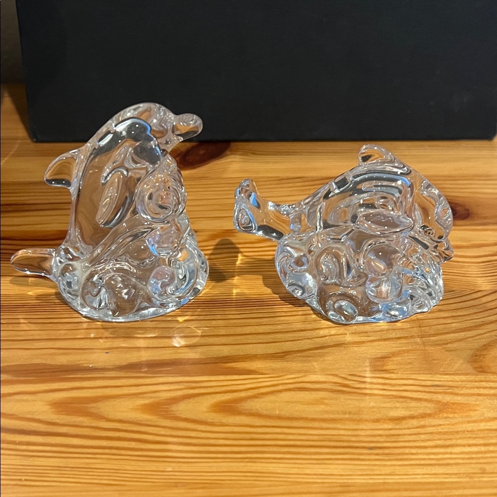 Elegant Crystal Dolphin Salt & Pepper Shaker Set